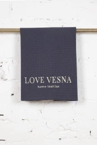 Полотенце с вышивкой Love Vesna вафельное 45/60 цв. 003 Графит (240 гр)