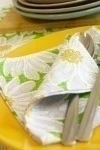 Салфетка из рогожки 040 Ромашки (зеленый)