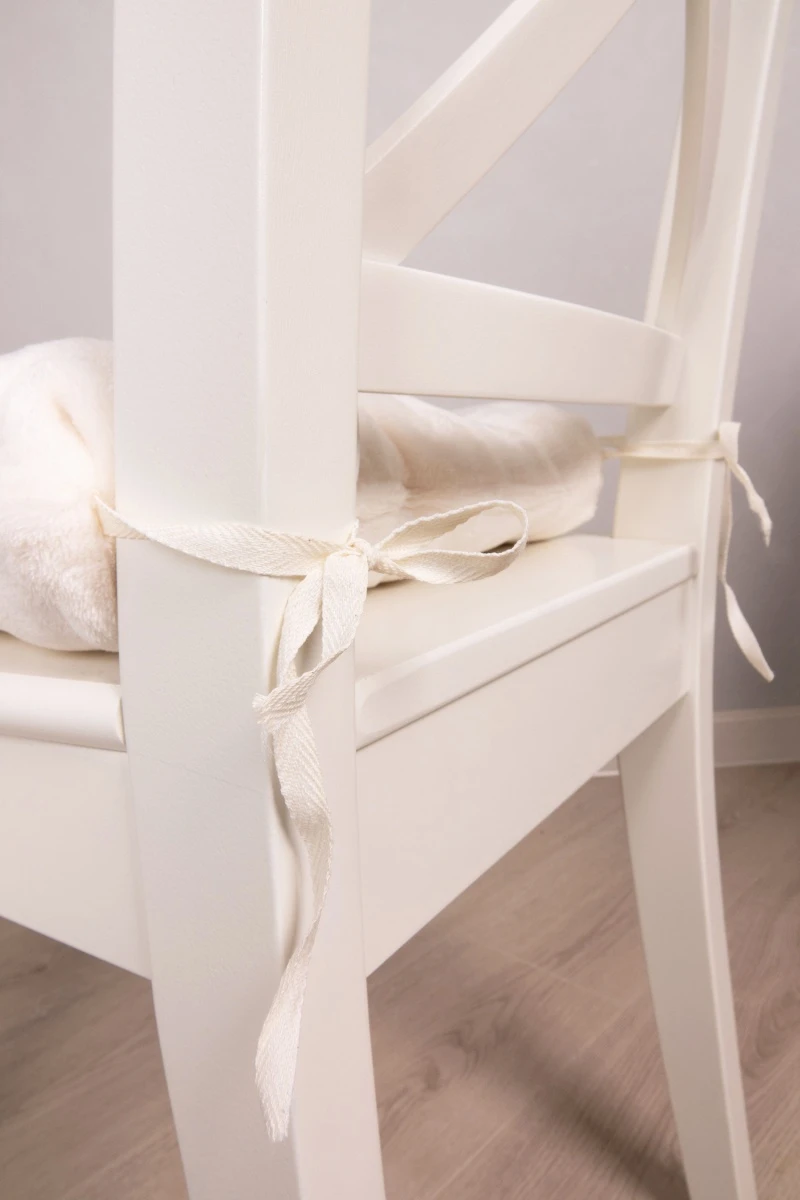Подушка на стул из плюша Молочная арт. 007-ODN (М-5)